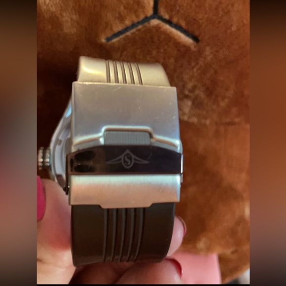 Selling a millennia five-O 209XL skeleton watch in perfect condition - Picture 4 of 6